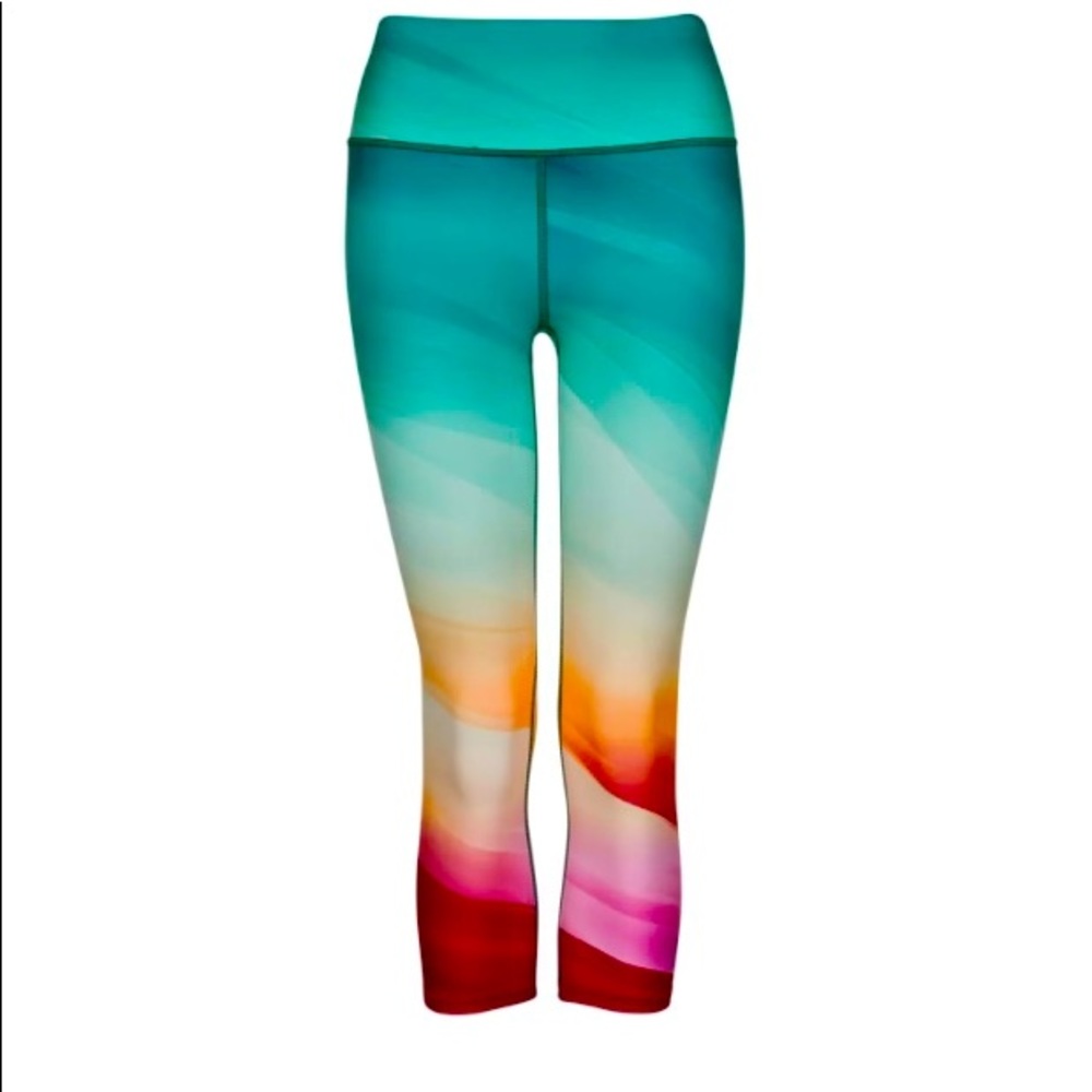 Dicks Sporting Goods brand womens performance capri leggings